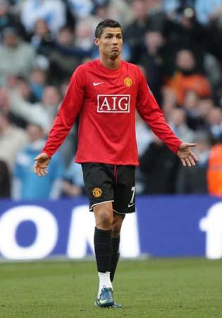 库威哈3大超级后卫，谁能拿30000分？一人板上钉钉，一人彻底没戏