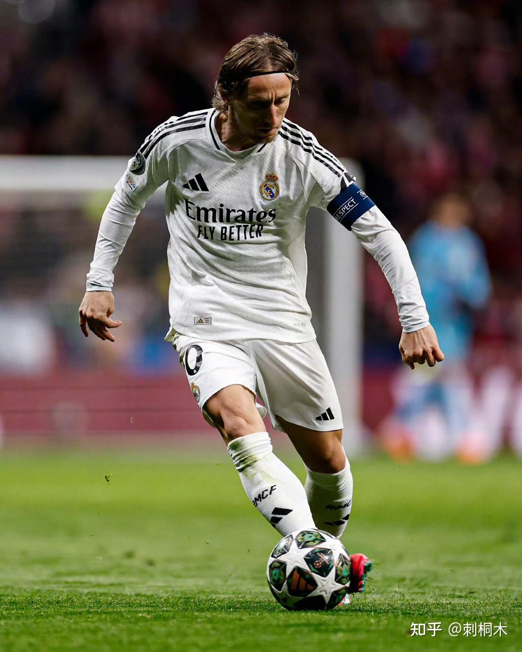 德转列米兰双雄最贵11人阵容：劳塔罗、莱奥、普利希奇领衔