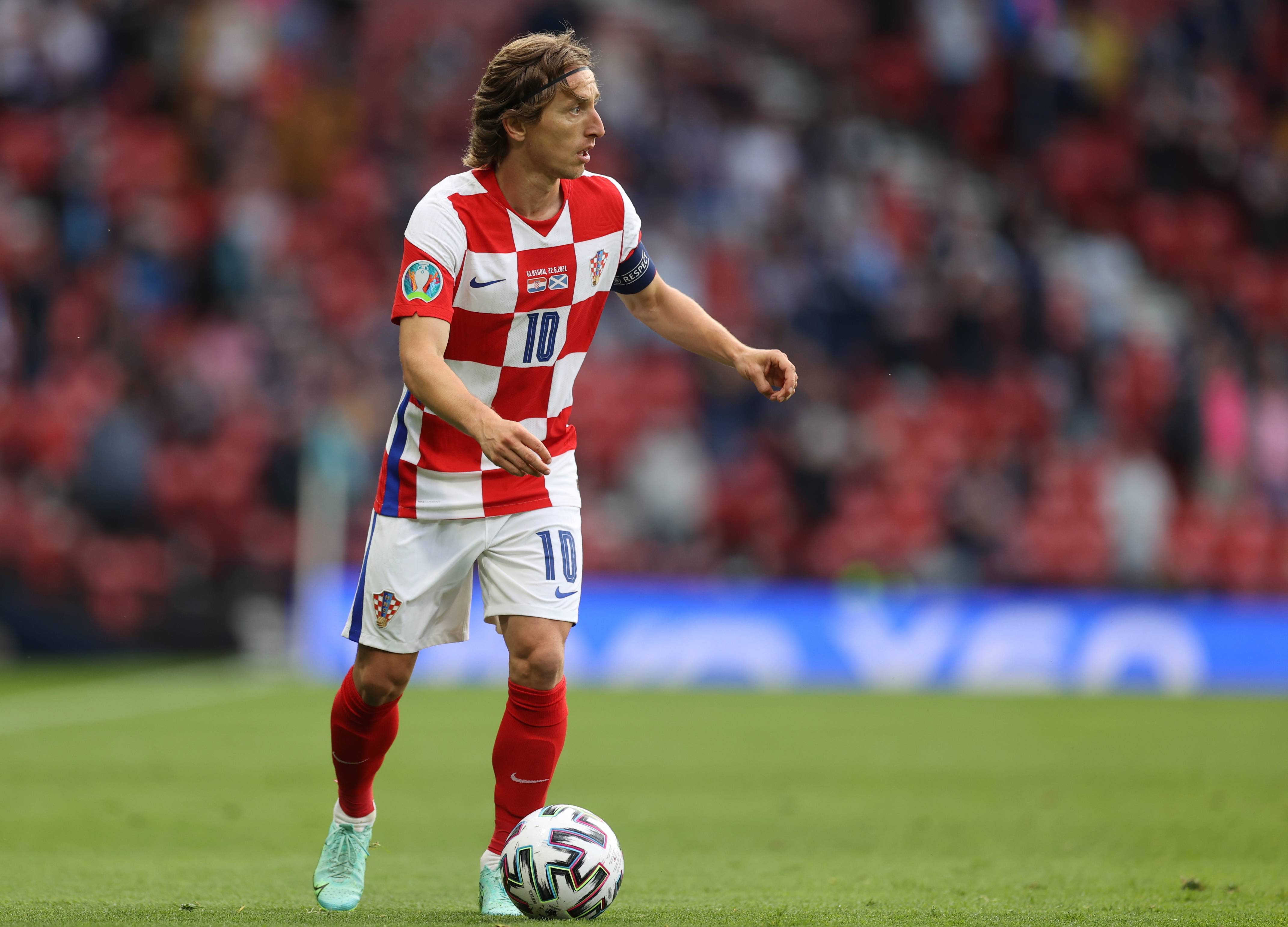 摇钱树！梅西加盟后迈阿密国际收入增幅300%达1.8亿刀